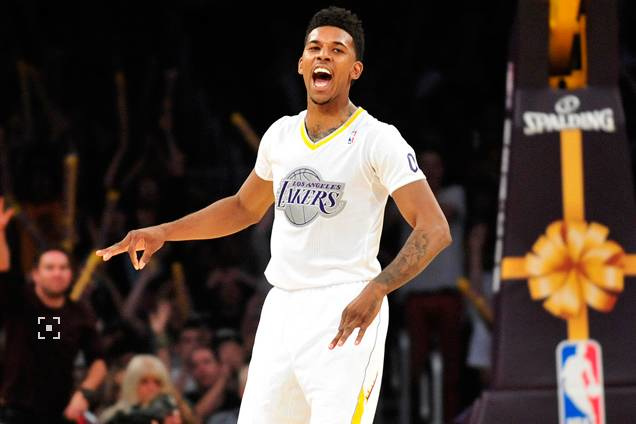 给我整的以为罗哥骗点球了一样，原来只是罚点球。。。（还以为罗哥在造点，结果只是主罚点球）