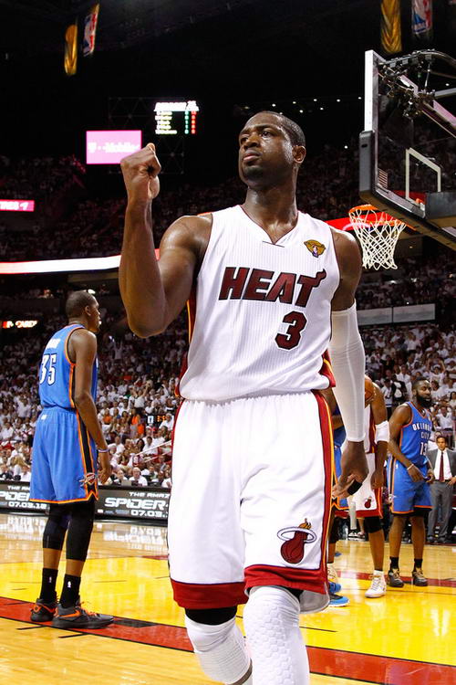 惨败太阳后！雷迪克指责全队，东契奇主动揽责，詹姆斯承认老了（惨负太阳后，雷迪克痛批球队，东契奇主动担责，詹姆斯坦言自己老了）