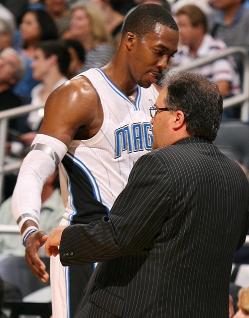 斯基拉：比萨想租借国米的卡尔博尼和罗马的皮西利（斯基拉：比萨有意从国米与罗马租借卡尔博尼、皮西利）